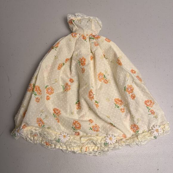 Vintage Handmade Barbie Southern Belle Dress Yellow Floral Lace Gown Display Mat - Picture 12 of 14